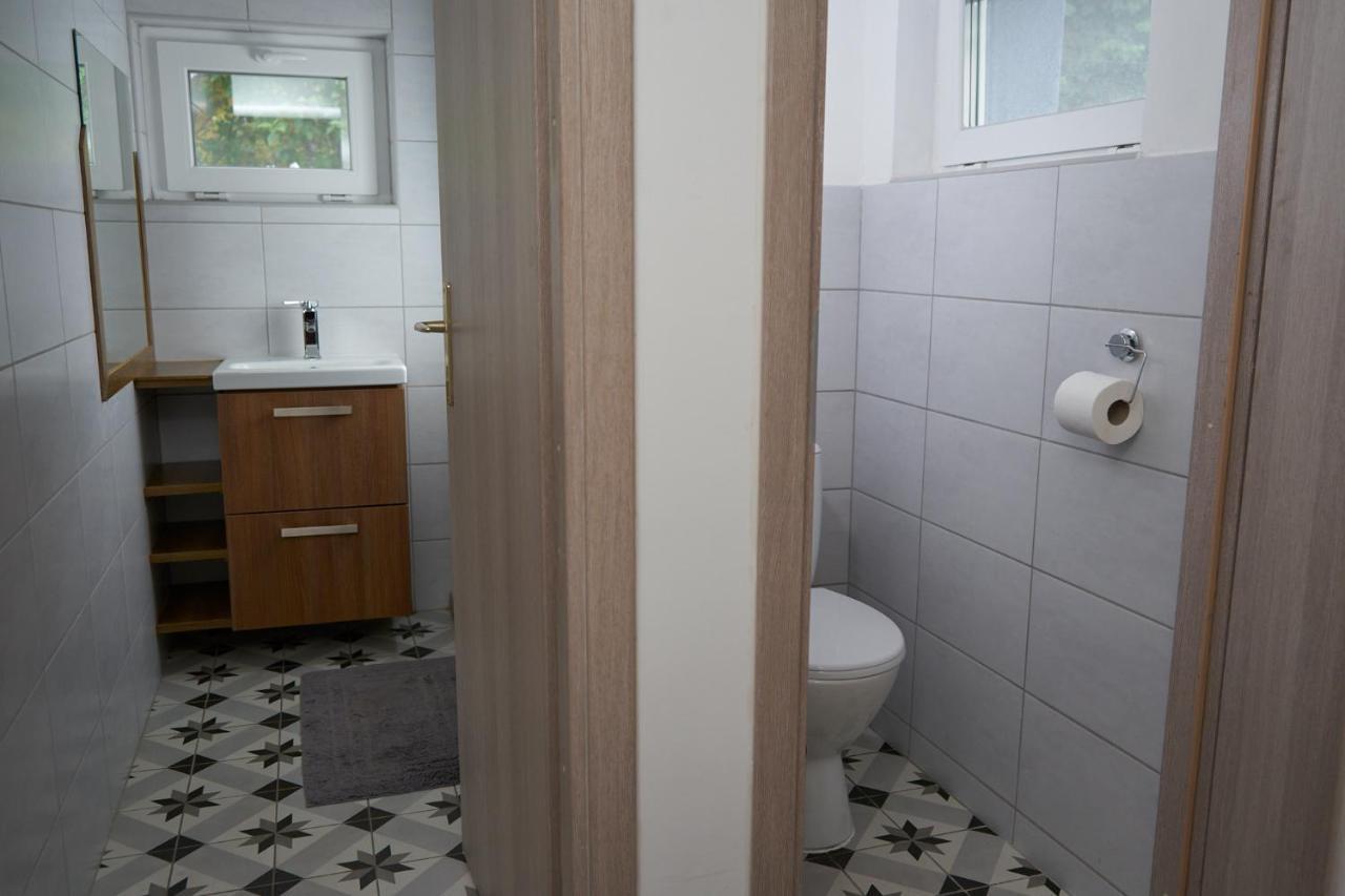 Erika Vendeghaz Hotell Szentendre Exteriör bild